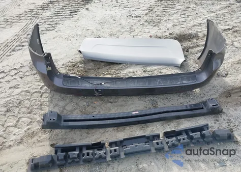 2015 Toyota Sienna Xle 8 Passenger from USA, damaged, VIN 5TDYK3DC8FS641034